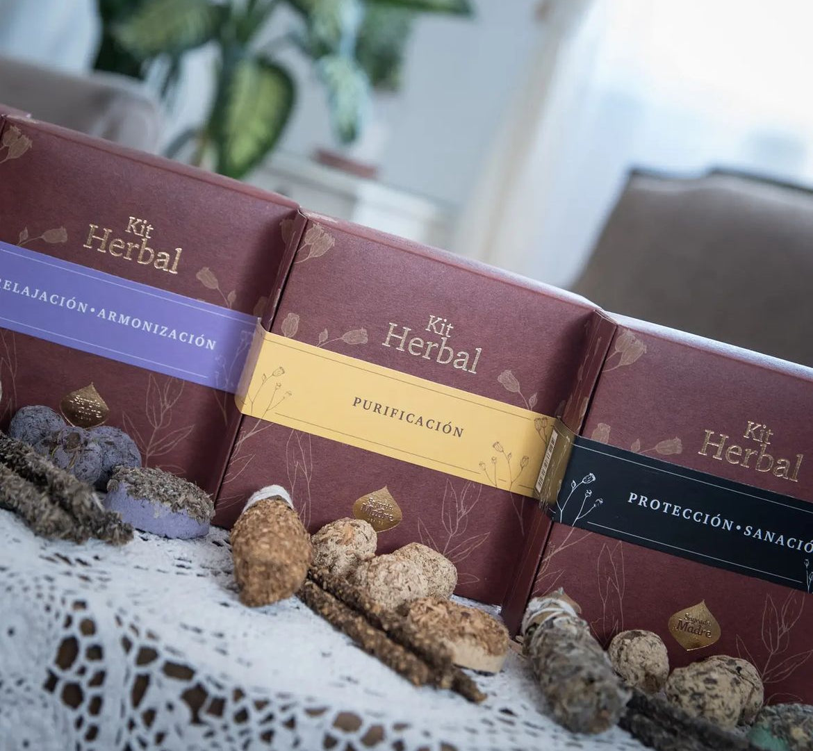 Palo Santo Herbal Gift Box | Purification