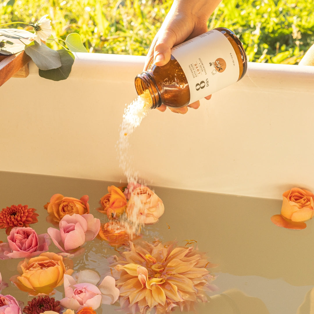 Rose & Sandalwood Botanical Bath Soak