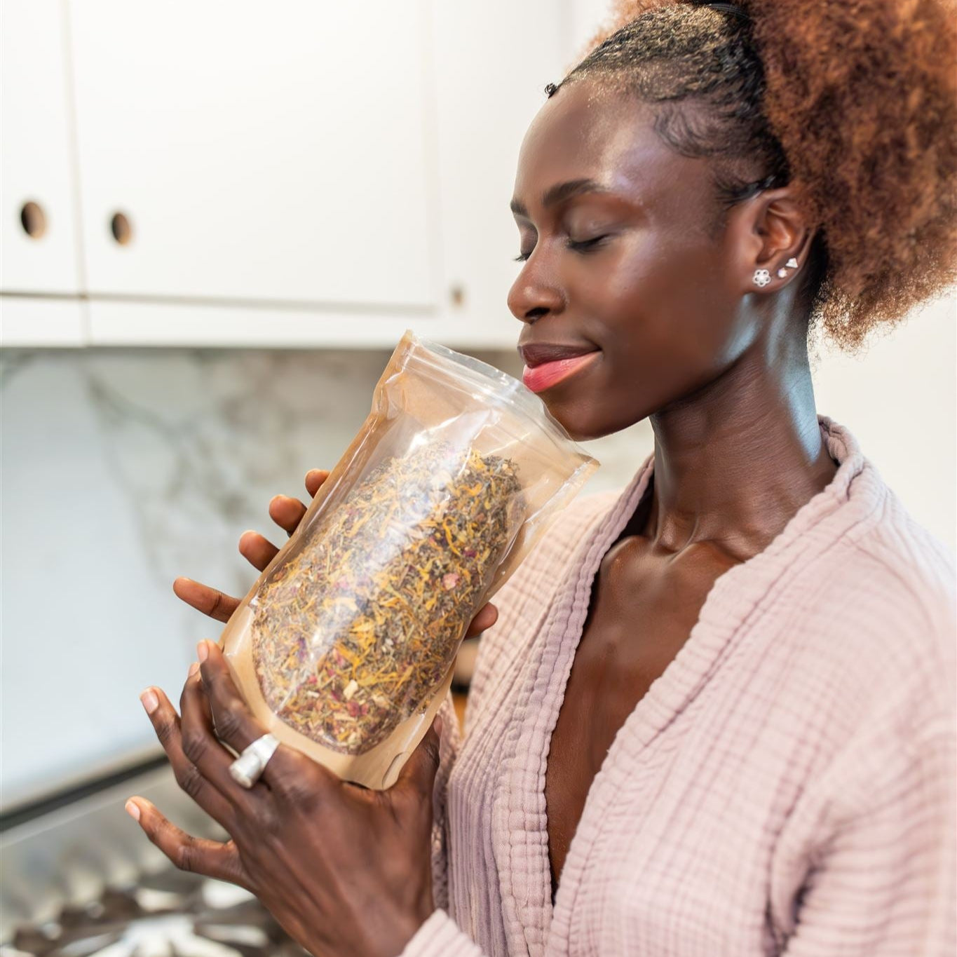 Herbal Yoni Steam – Ayurvedic Blend for Hormonal Balance + Womb Wellness